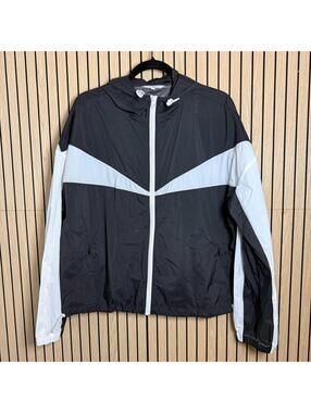 108 Johnny Was Calme Elements Black & White Windbreaker (Large, NWOT)